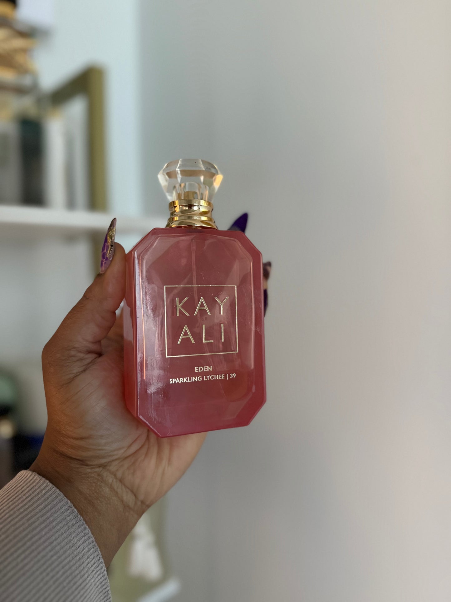 Kayali Sparkling Lychee 5ml decant
